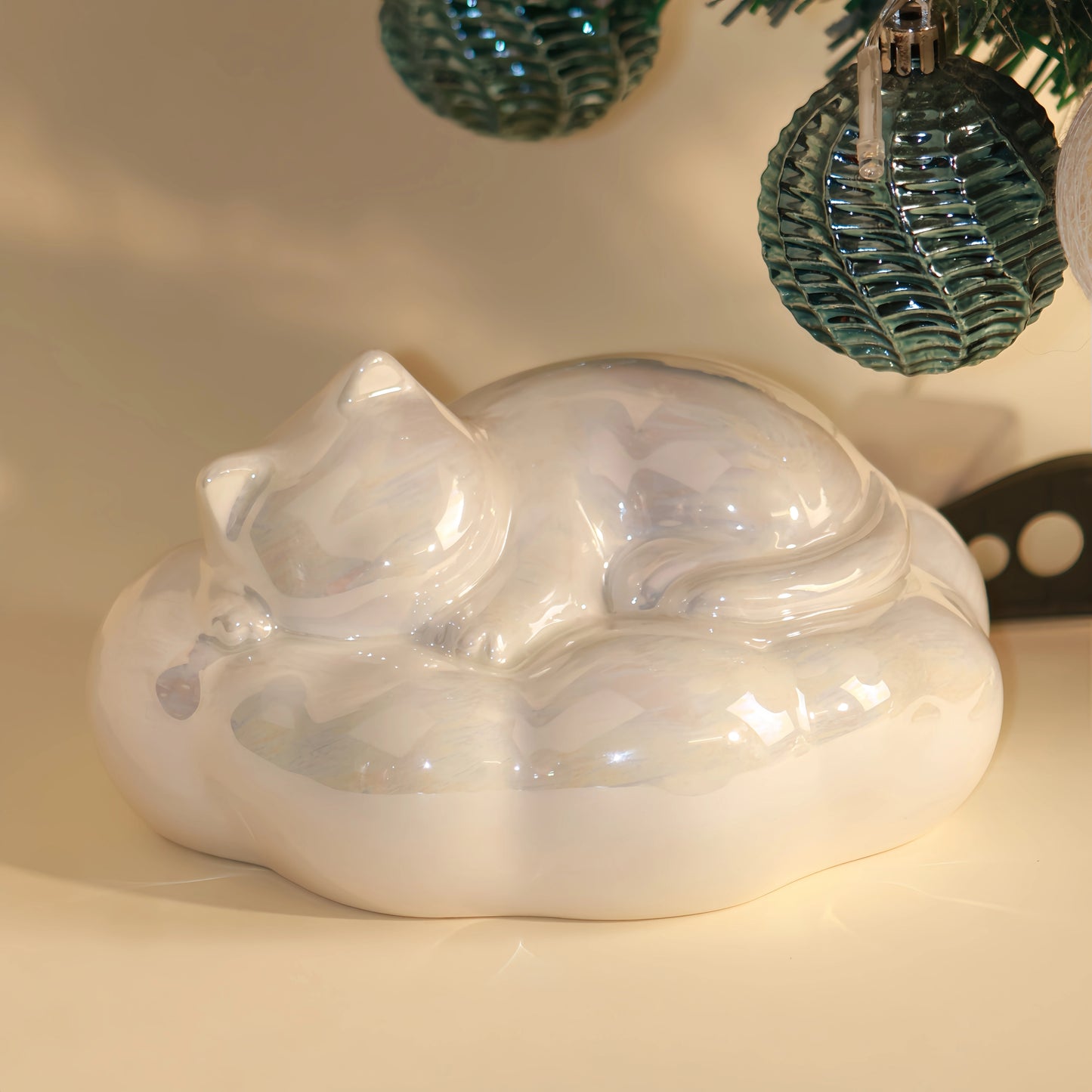 Luminous Glaze Cat Urn