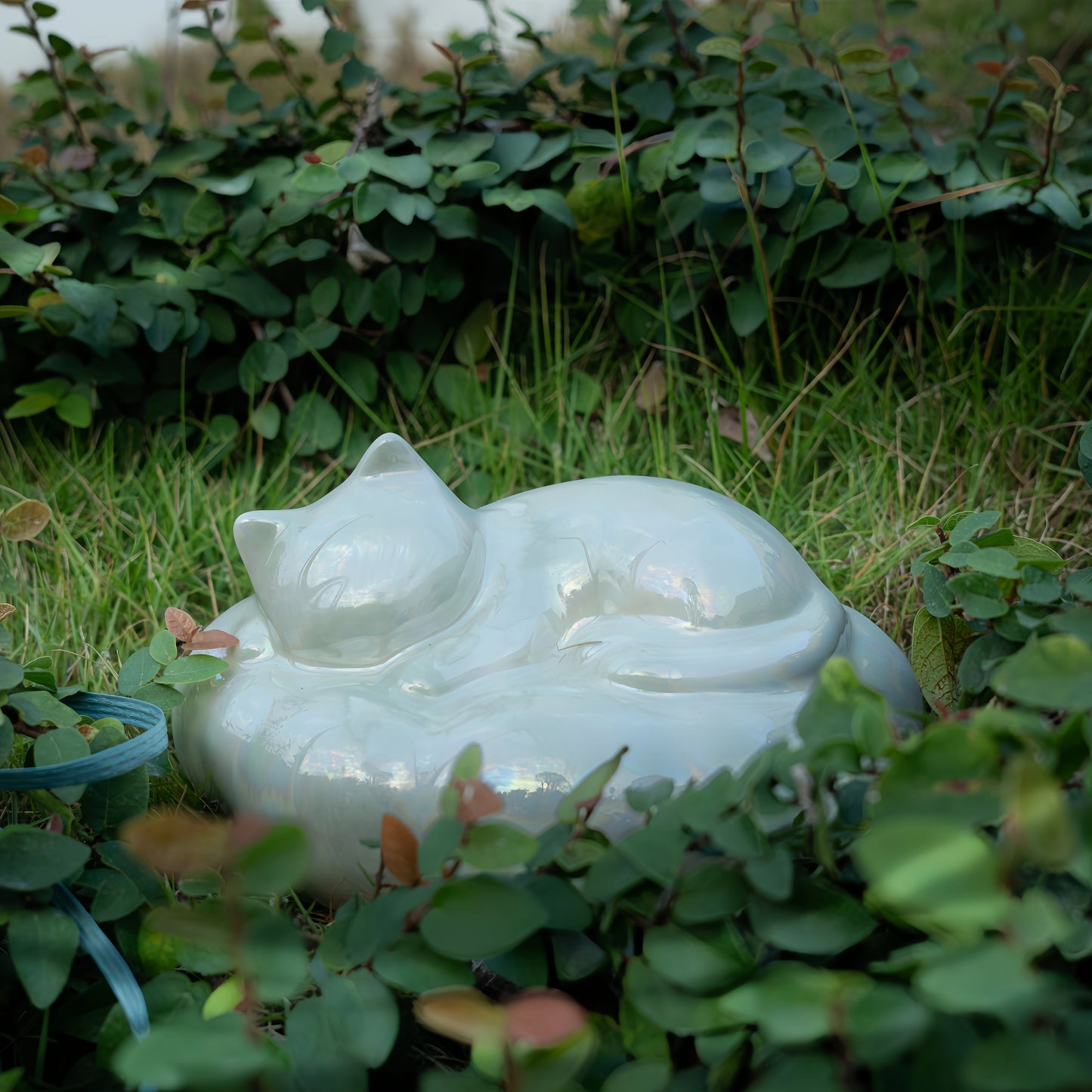 Luminous Glaze Cat Urn