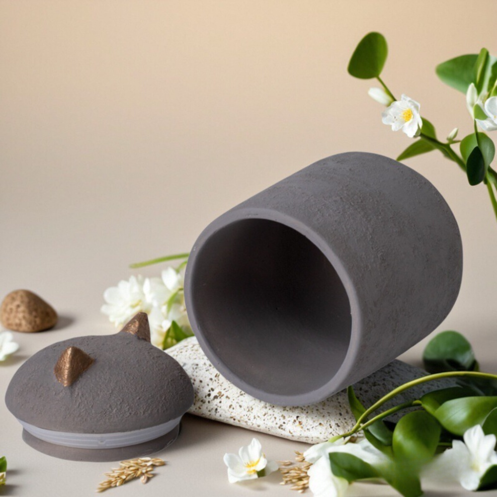 Ceramic Dog/Cat Dream Urn Pot